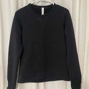 Lululemon Athletics Sz 6 crew neck